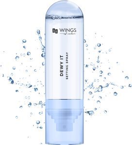 AA WINGS OF COLOR It Girl Dewy It Mgiełka utrwalająca makijaż 100ml