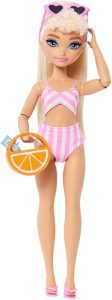 Barbie Dream Besties lalka w r&oacute;żowym stroju kąpielowym